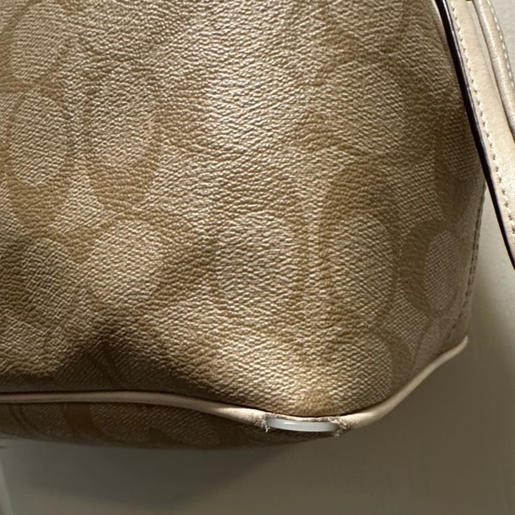 Coach Beige/White Signature Coated Canvas and Leather Drawstring Carryall Bag - Picture 16 of 16